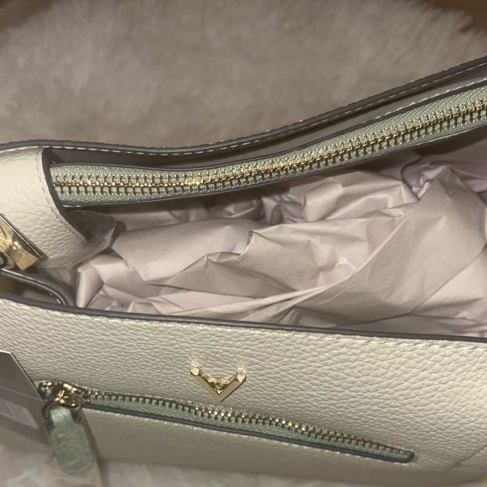 Vanessa Williams Tote Bag Purse - Picture 6 of 15